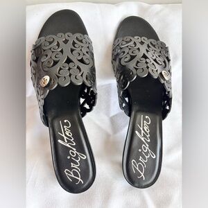 Brighton Napa Black Leather Slide Sandals with Metallic Embellishments Size 10
